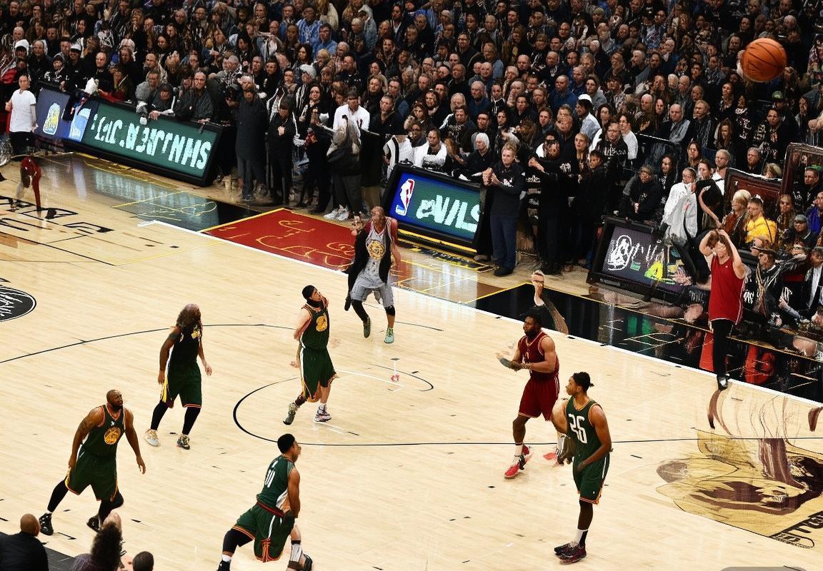 2015年NBA总决赛：勇士与骑士巅峰对决回顾(图1)